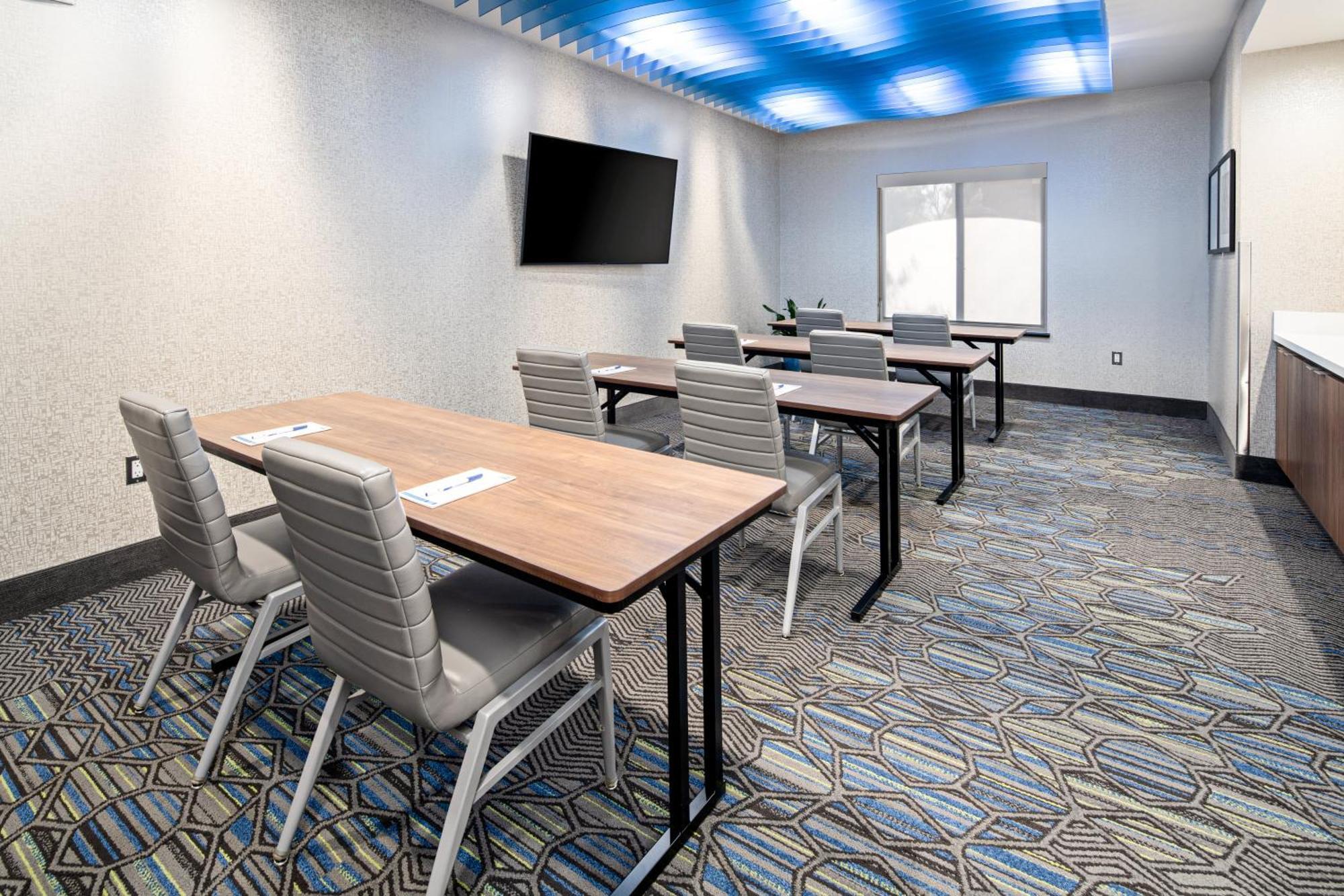 Holiday Inn Express Hotel & Suites Atascadero By Ihg Exteriér fotografie